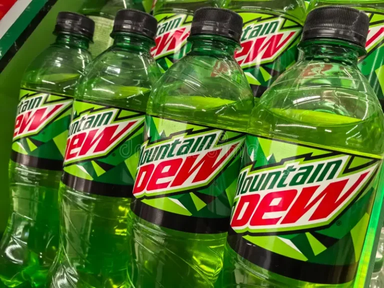 refreshing-bottles-mountain-dew-lined-up-vibrant-display-belarus-babruisk-march-bright-green-neatly-arranged-store-449778777